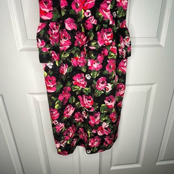 Vintage Silk Form Fitting Dress Floral Size 4 - Picture 4 of 14